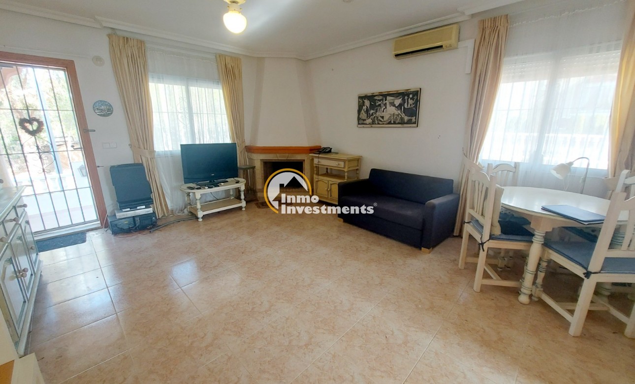 Resale - Villa - Algorfa - Montemar