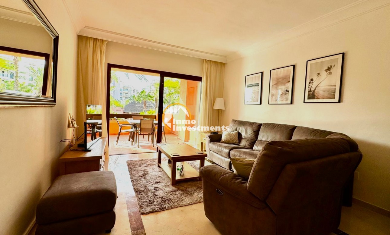 Resale - Apartment - Villamartin