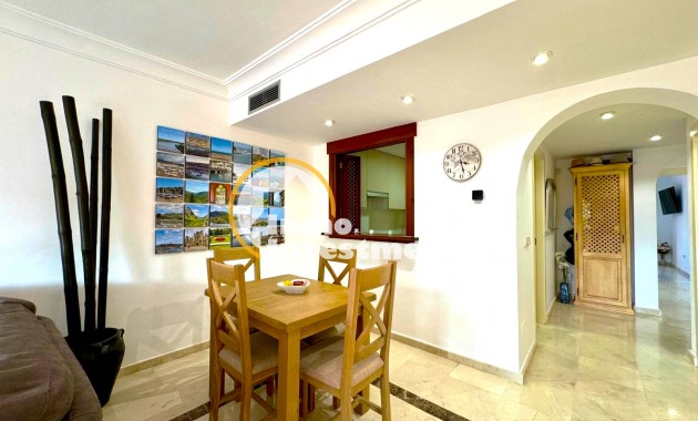 Resale - Apartment - Villamartin