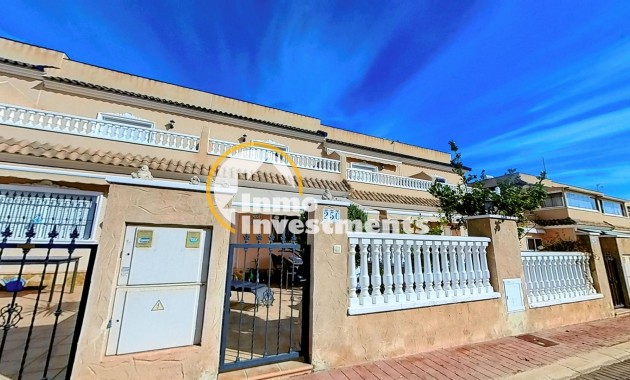 Till salu - Town house - Orihuela Costa - Los Dolses