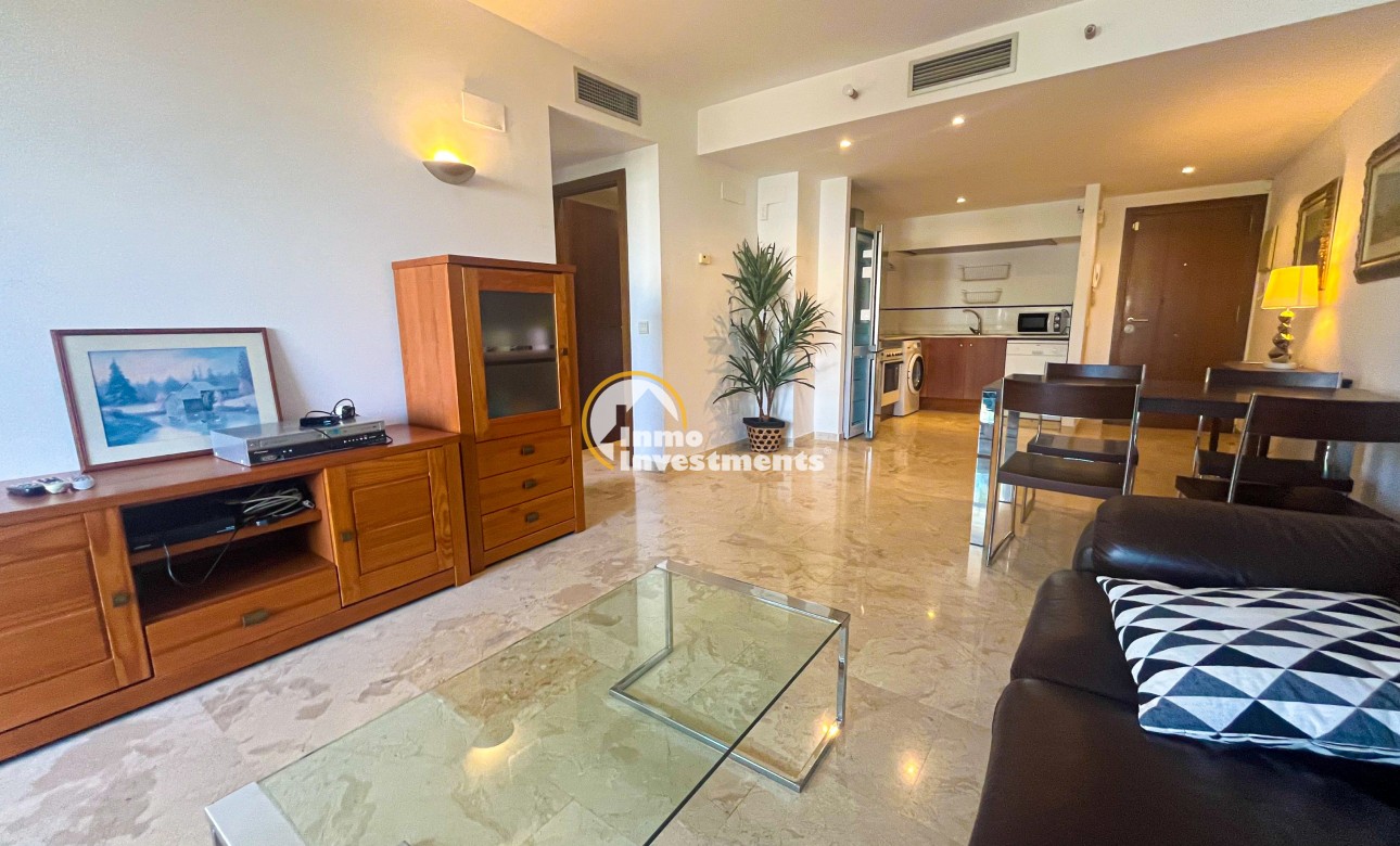 Resale - Apartment - Punta Prima - Beachside