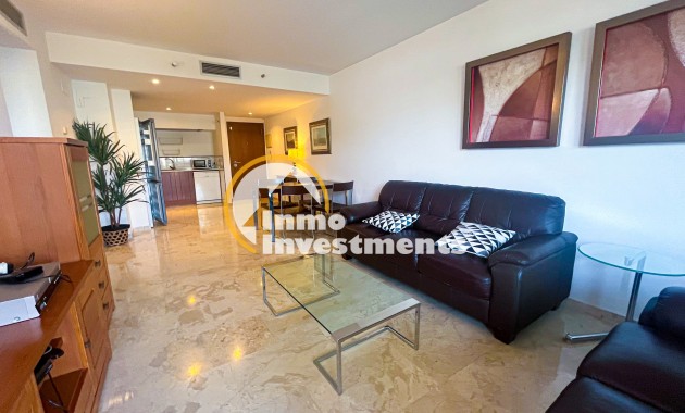 Resale - Apartment - Punta Prima - Beachside