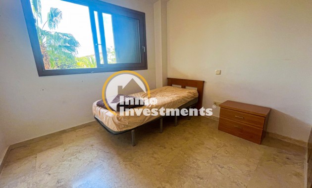 Resale - Apartment - Punta Prima - Beachside