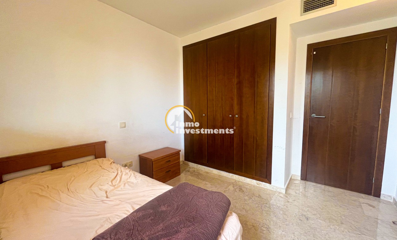 Resale - Apartment - Punta Prima - Beachside