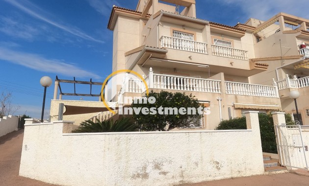 Resale - Semi detached villa - Ciudad Quesada