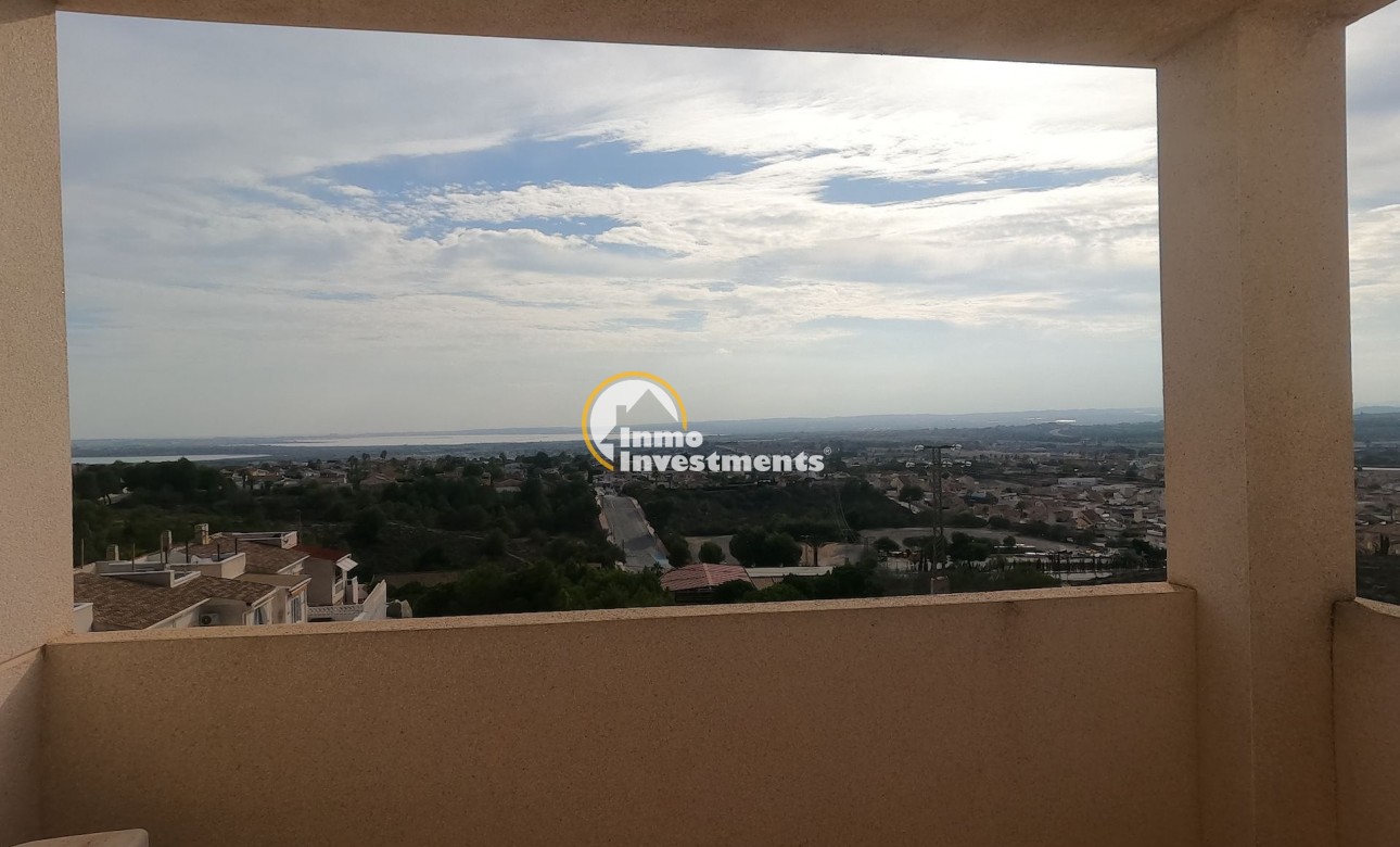 Resale - Semi detached villa - Ciudad Quesada