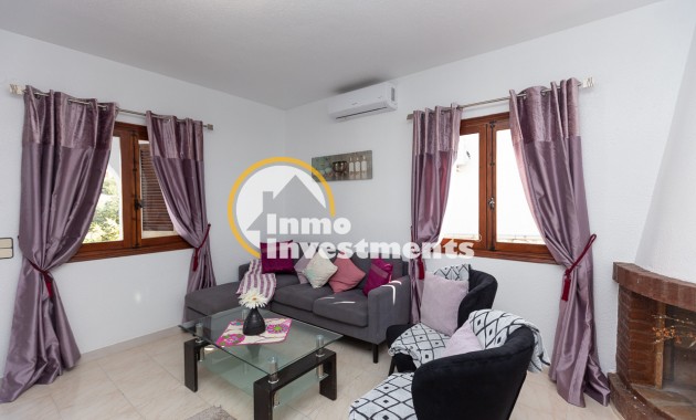 Resale - Villa - Villamartin - Villacosta