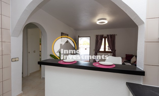 Resale - Villa - Villamartin - Villacosta