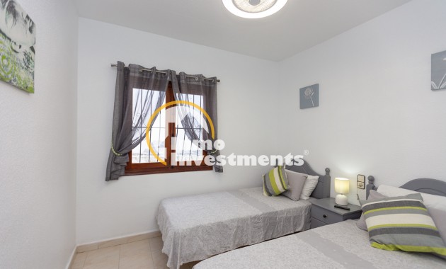 Resale - Villa - Villamartin - Villacosta