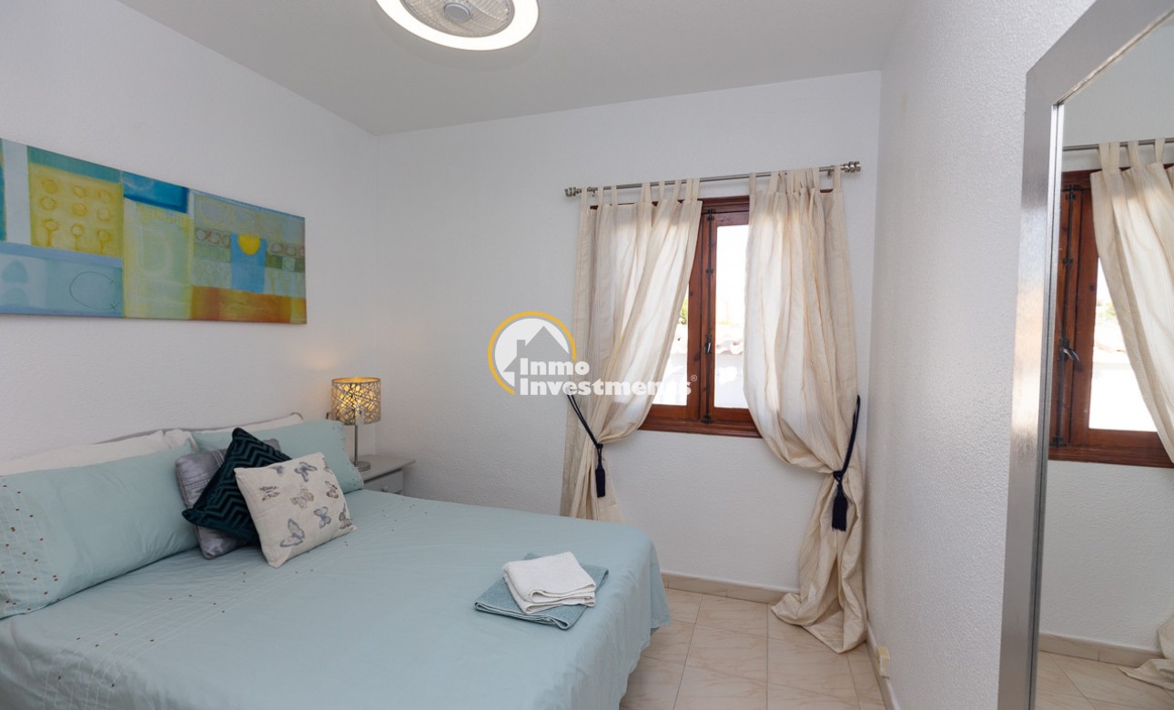 Resale - Villa - Villamartin - Villacosta