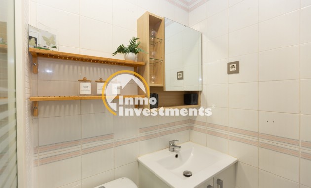 Resale - Town house - Villamartin - Las Filipinas