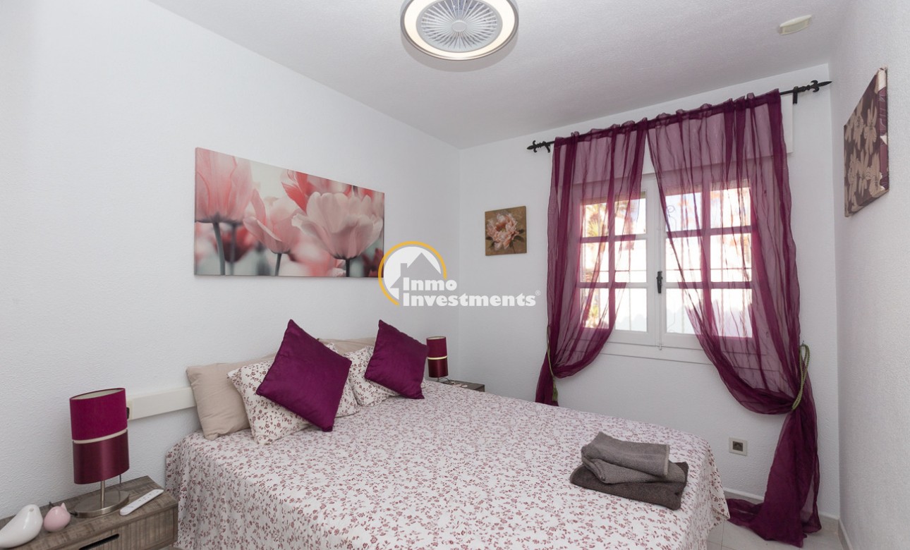 Resale - Town house - Villamartin - Las Filipinas