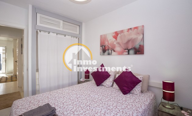 Resale - Town house - Villamartin - Las Filipinas