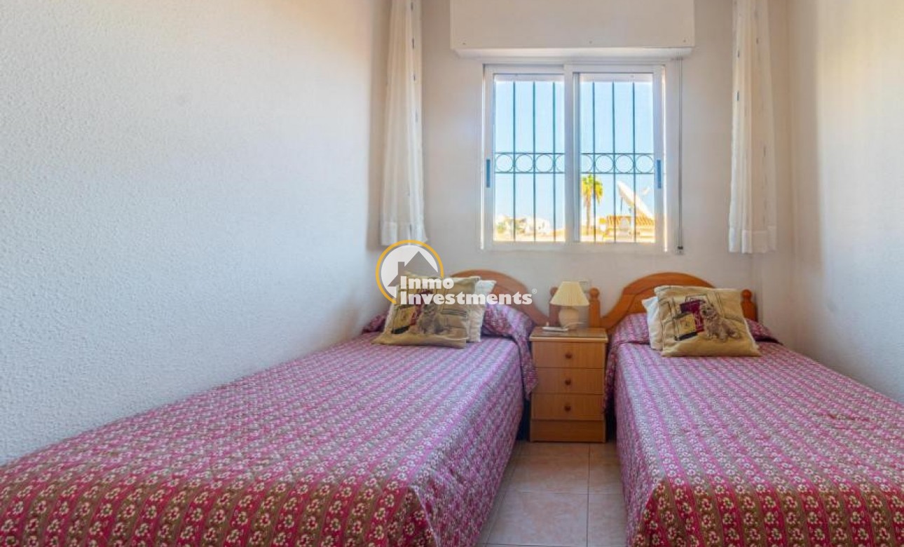 Resale - Apartment - Torrevieja - Beach