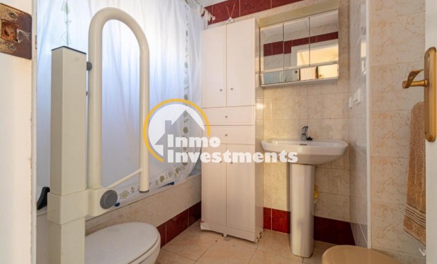 Resale - Apartment - Torrevieja - Beach