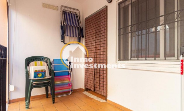 Resale - Apartment - Torrevieja - Beach