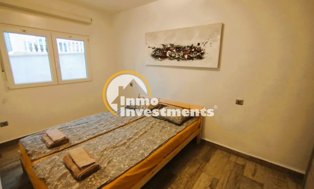 Resale - Apartment - Torrevieja - La Mata