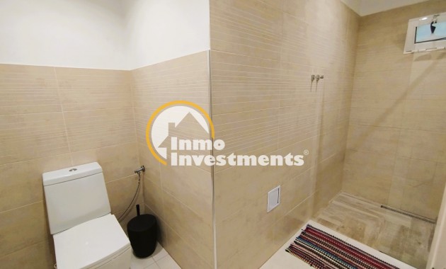 Resale - Apartment - Torrevieja - La Mata