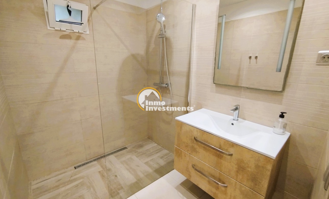 Resale - Apartment - Torrevieja - La Mata