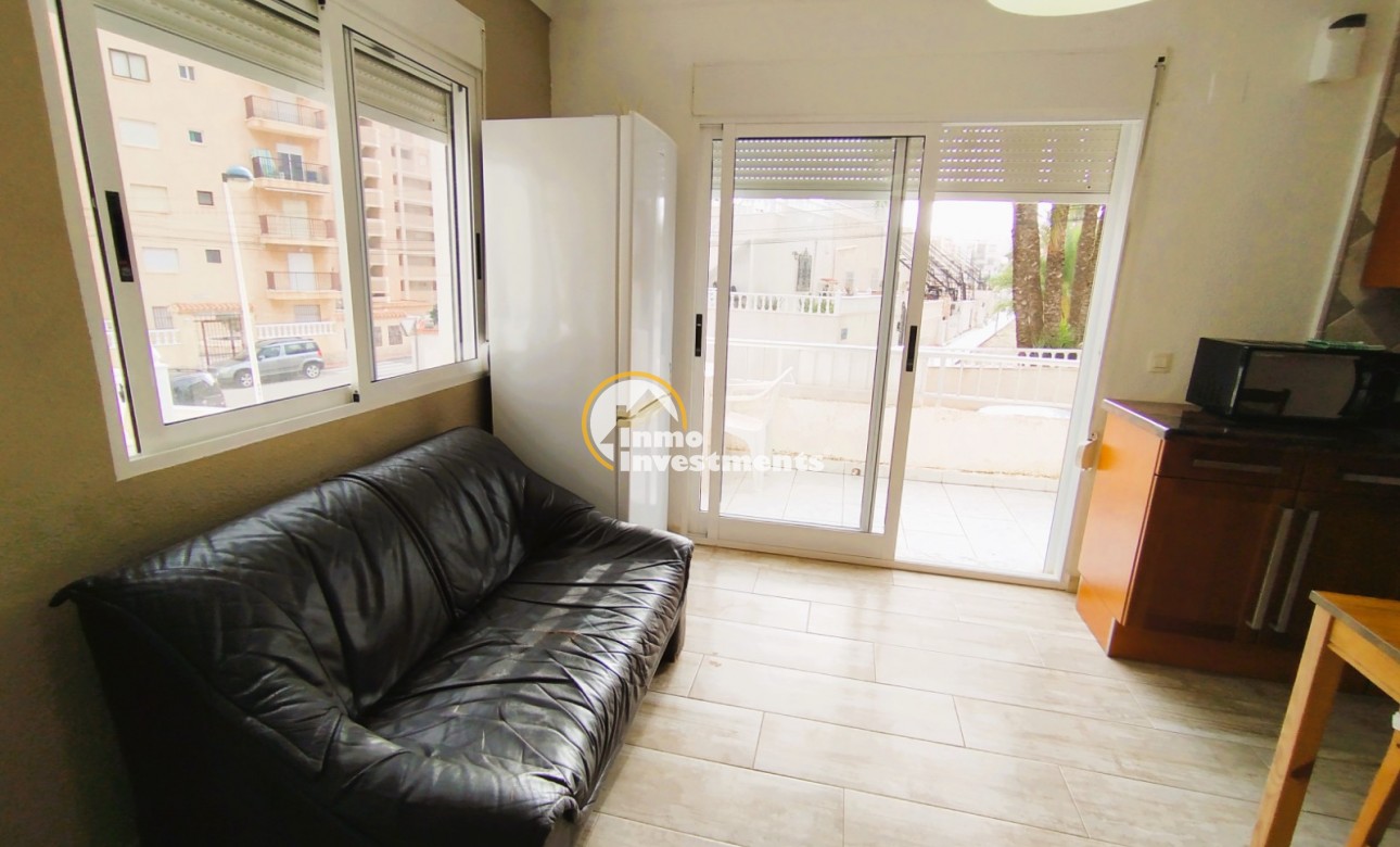 Resale - Apartment - Torrevieja - La Mata