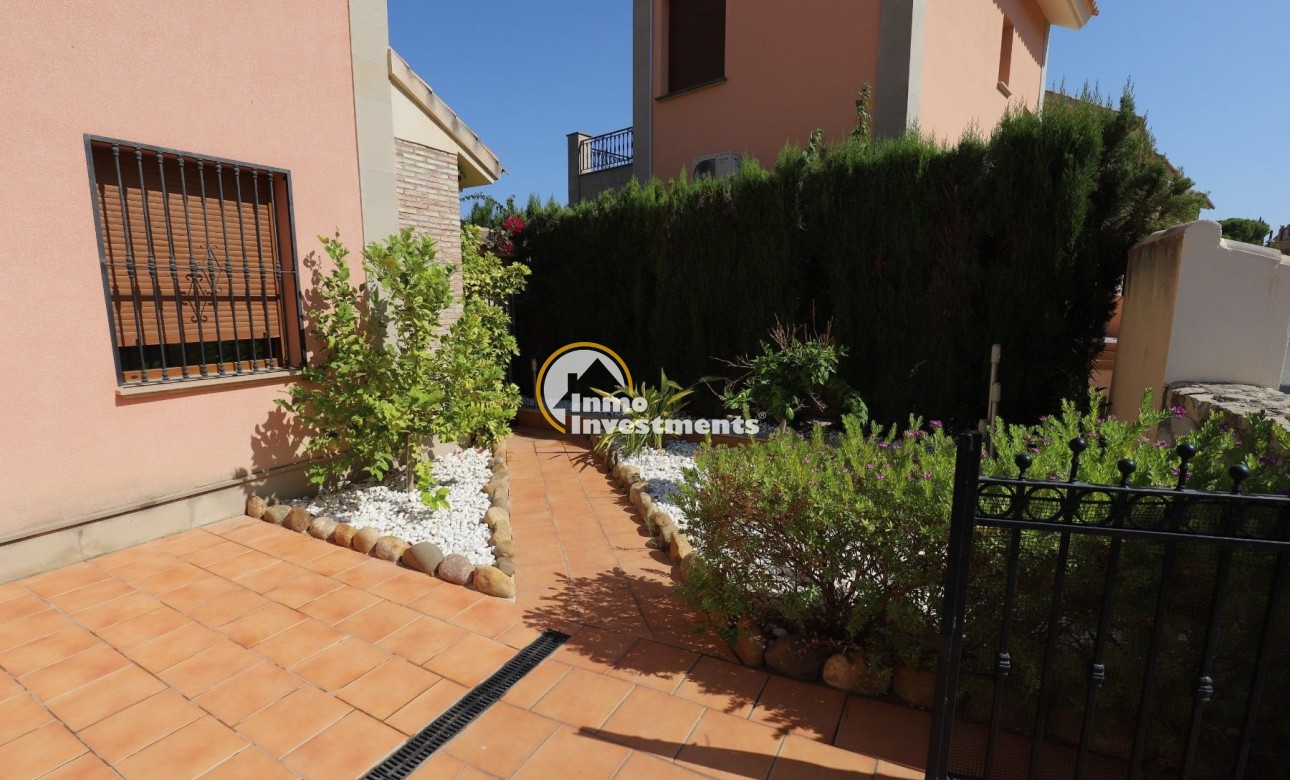 Resale - Villa - Algorfa - La Finca