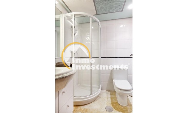 Resale - Apartment - Torrevieja - Beach