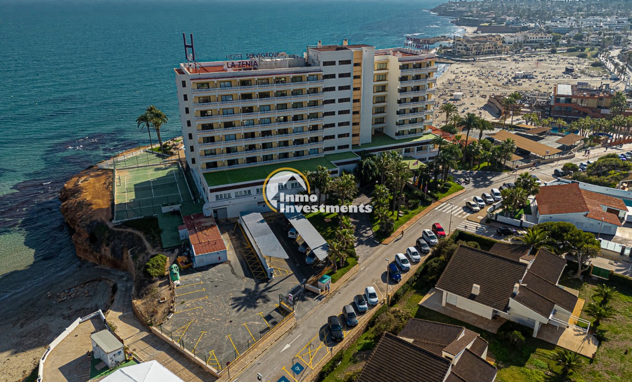 Resale - Villa - La Zenia