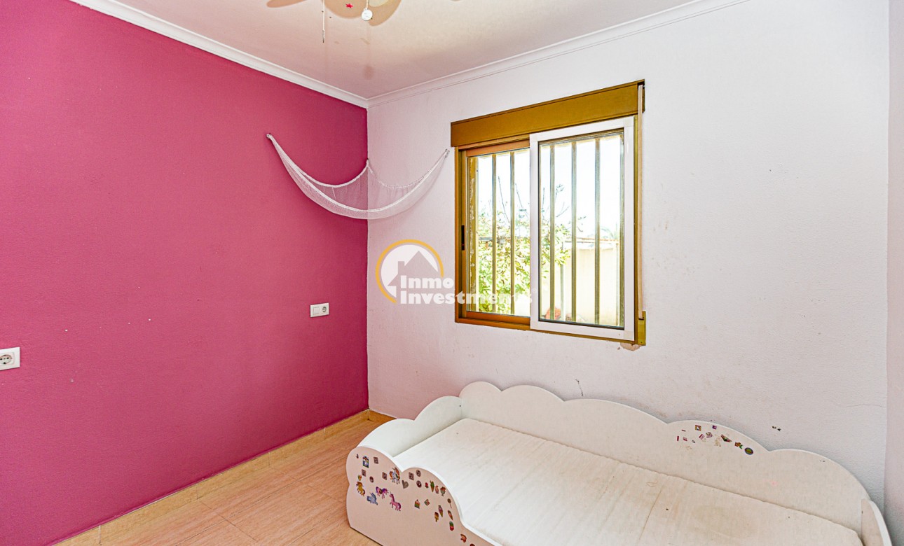 Resale - Villa - La Zenia