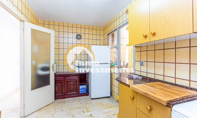 Resale - Apartment - Torrevieja - Beach