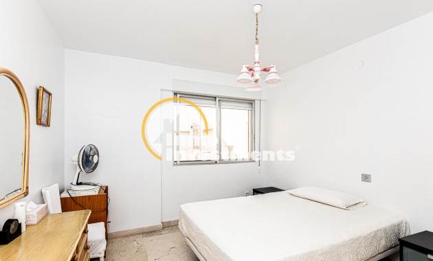 Resale - Apartment - Torrevieja - Beach