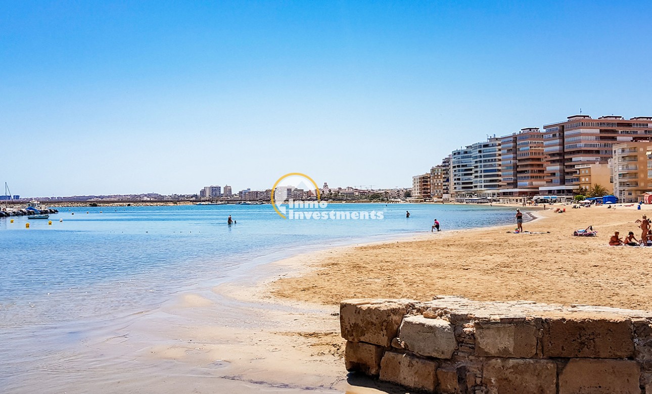 Resale - Apartment - Torrevieja - Beach