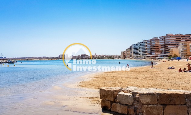 Resale - Apartment - Torrevieja - Beach