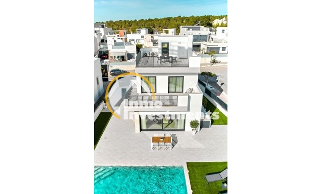 Resale - Villa - San Miguel de Salinas - Cerro Del Sol