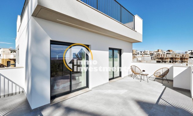 Resale - Villa - San Miguel de Salinas - Cerro Del Sol