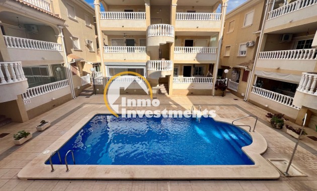 Resale - Apartment - Orihuela Costa - La Florida