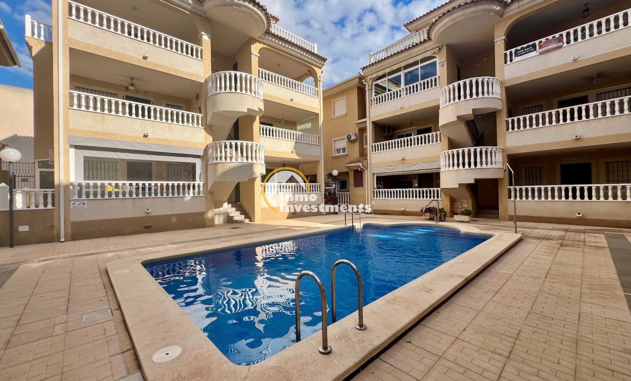 Resale - Apartment - Orihuela Costa - La Florida