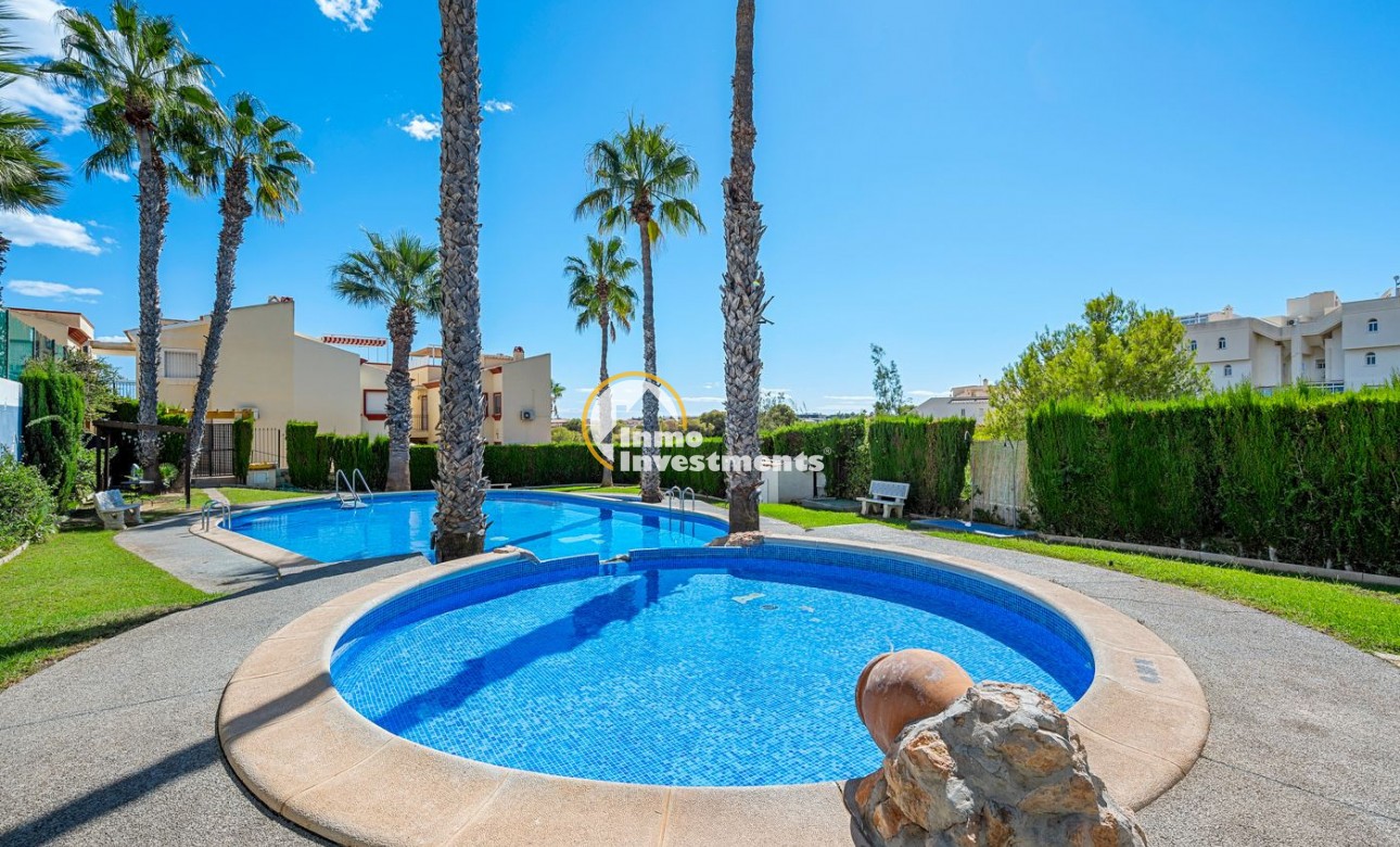 Bestaande bouw - Villa - Playa Flamenca - Rueda