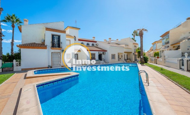 Bestaande bouw - Villa - Playa Flamenca - Rueda