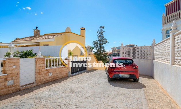 Bestaande bouw - Villa - Playa Flamenca - Rueda