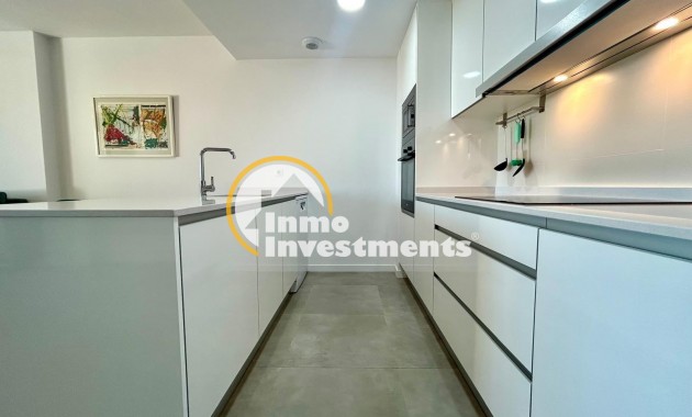 Resale - Apartment - Orihuela Costa - Altos de Campoamor