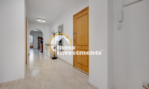 Reventa - Apartamento - Torrevieja - Playa del Cura