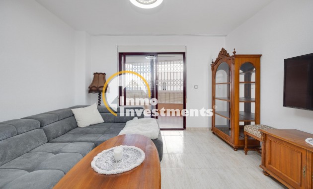 Reventa - Apartamento - Torrevieja - Playa del Cura