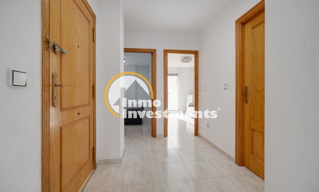 Reventa - Apartamento - Torrevieja - Playa del Cura