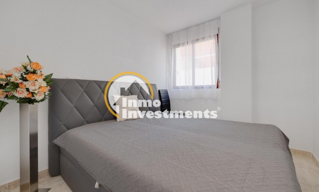 Reventa - Apartamento - Torrevieja - Playa del Cura