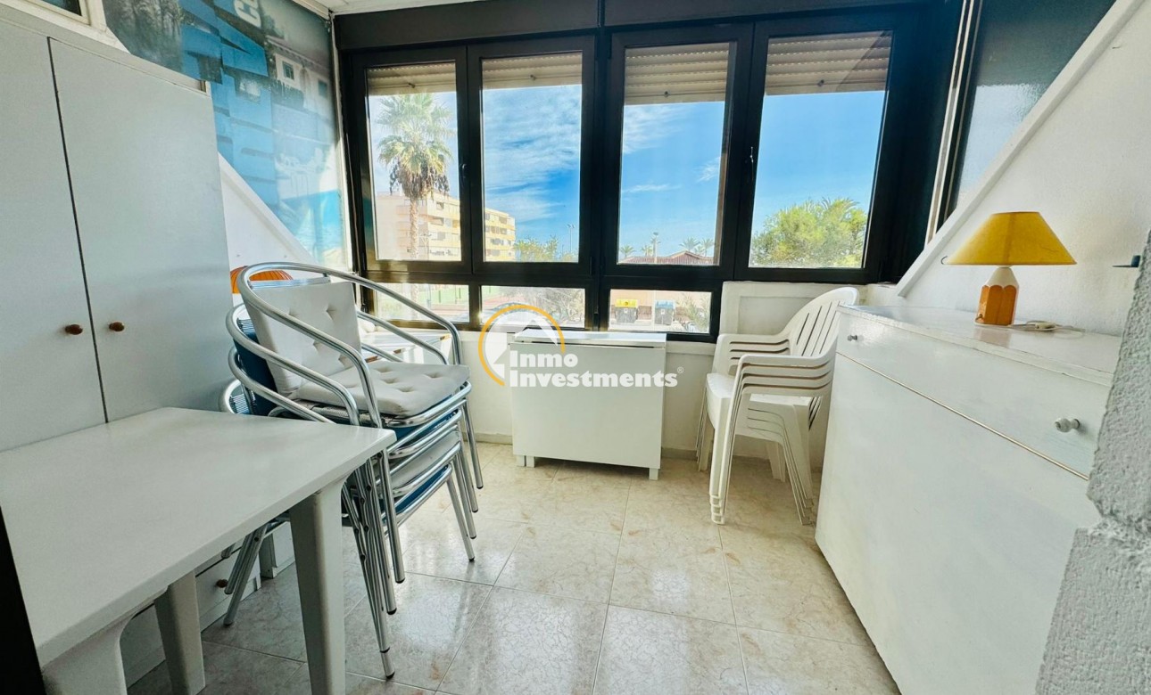 Resale - Apartment - Torrevieja - Beach