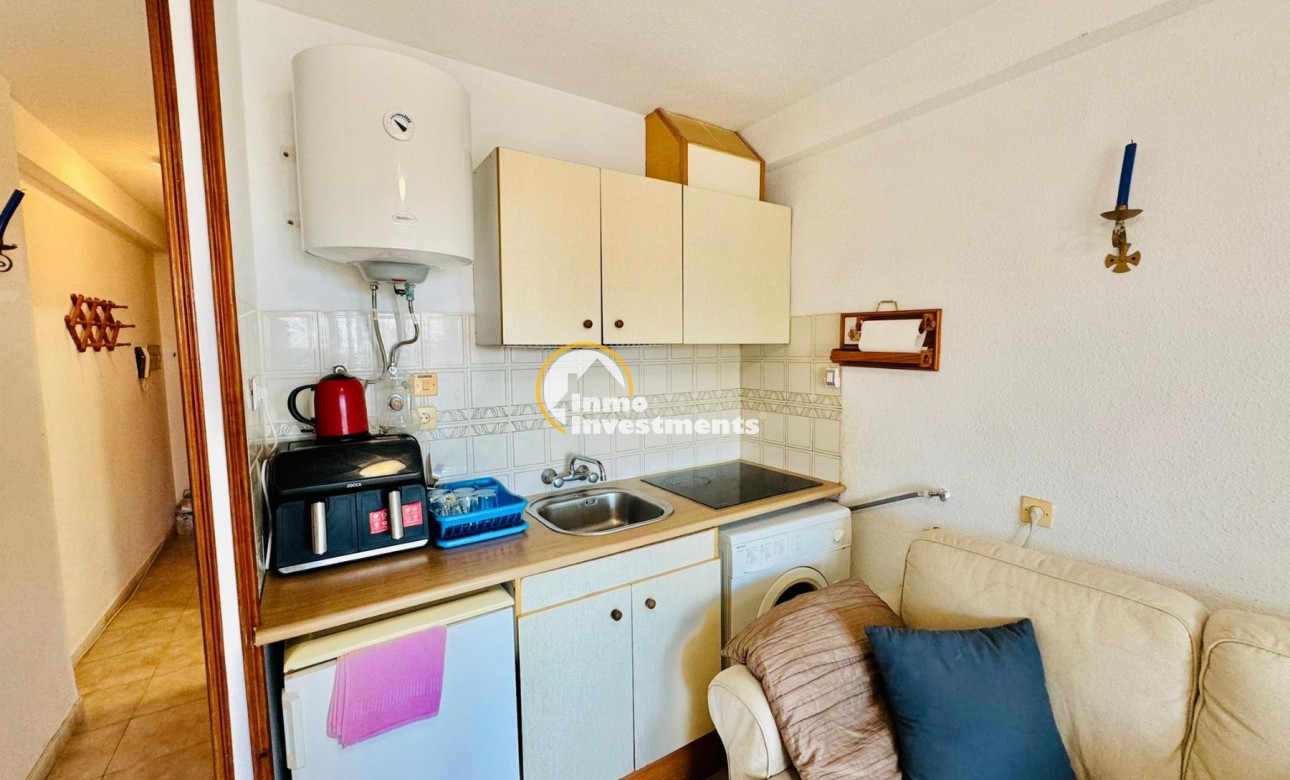 Resale - Apartment - Torrevieja - Beach