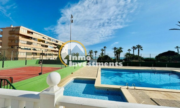 Resale - Apartment - Torrevieja - Beach