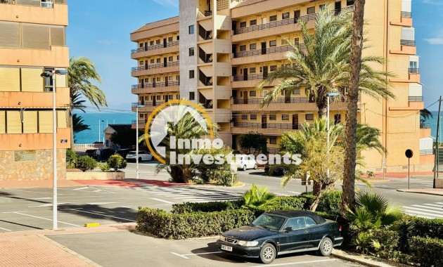 Resale - Apartment - Torrevieja - Beach