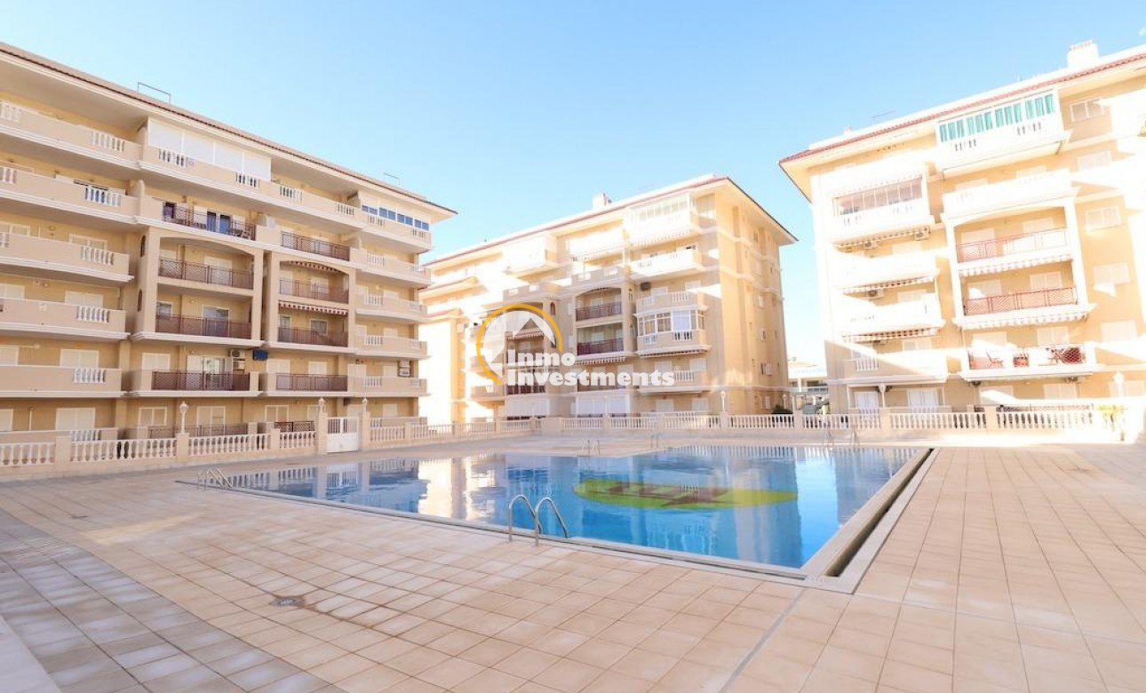 Resale - Apartment - La Mata