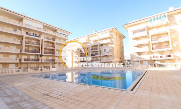 Resale - Apartment - La Mata